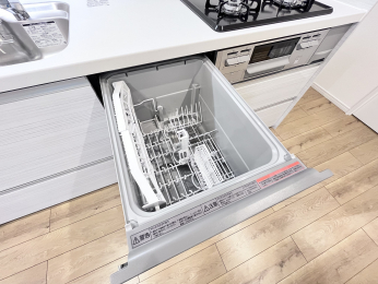 キッチン　【食洗機】「時短家事の人気家電」食器洗浄乾燥機付きで後片づけも簡単・楽々♪