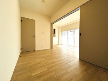 ���r���O�ȊO�̋����@��4.7���̗m���B��s�z�ǎ{�H�ς݂̂��߃G�A�R���ݒu�\�ł��B