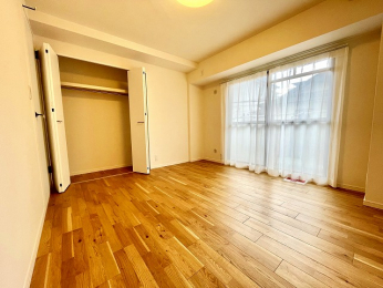 �m���@�m����7.3��