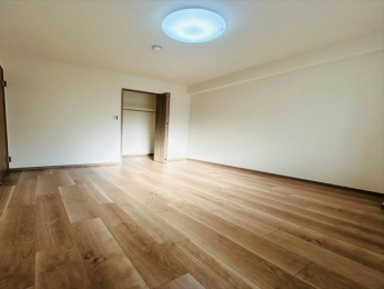 m@rOȊŐ
