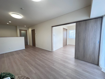 ���r���O�@-