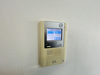 ̑ρ@q҂mFłTVj^tC^[złB