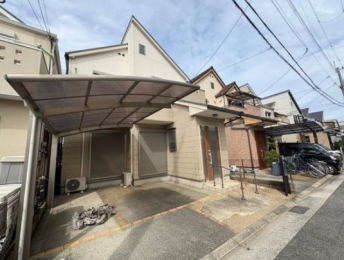 ���n�O�ώʐ^�@���ԌɁA�������J�[�|�[�g�t����