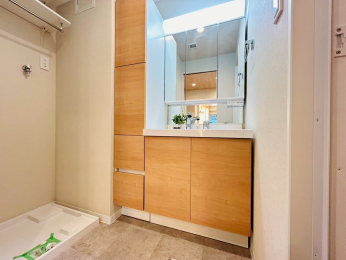 ʑEʏ@ʑɂ͎Oʋ̗pBgȂ݃`FbN┧̂₷ȂĂ܂B