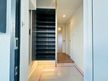 ���ց@���������̂��闎�����������͋C�̌��ւł��B