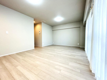 ���r���O�ȊO�̋����@�̌��ʂ��L���J���I�ȉ����̃��r���O�ł��B