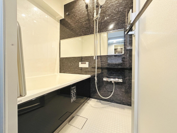 �����@���V�C�̈������ł����󕨂��J���b�Ǝd�グ�闁���g�[�����@���������Ă���܂��B