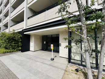 �G���g�����X�@�k���}�s���u���R��v�w�k��13���̗��n�ł��B