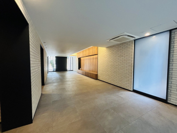 �G���g�����X�@�������̂���G���g�����X�ł��B