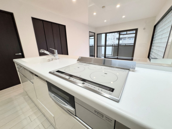 Lb`@Lb`̓rO_CjOnAƑ̉be݂łˁ