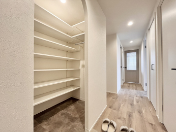 ց@yփXy[Xz V[YCN[[bgɕύXĂ܂