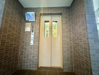 ���̑����p���@�G���x�[�^�[