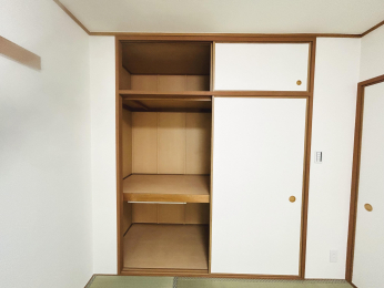 ���[�@�a���̎��[�X�y�[�X�B������͍L���A���[�͔��Q�ł��B