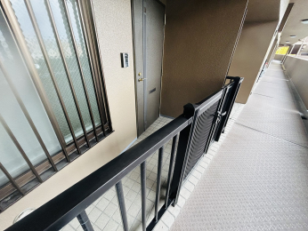 ���̑����ρ@3.24�u�̌��փ|�[�`�B�x�r�[�J�[���̒u���ꏊ�Ƃ��Ă����g�����������܂��B