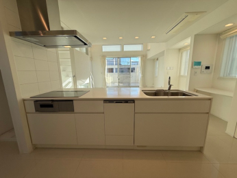 Lb`@Ζʌ^I[vLb`(Ht)@IHR