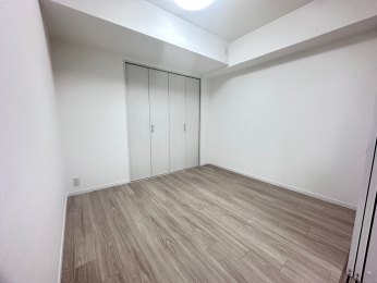 �m���@�T�����r���O��