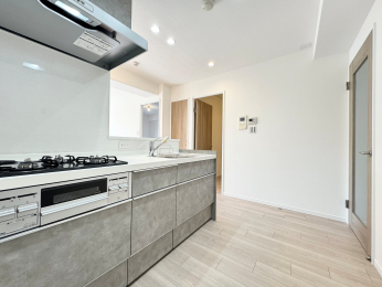 Lb`@VXeLb`Vς݁ EsƂɍL[