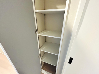 ���[�@�L���̎��[�X�y�[�X�i���ʎ����j