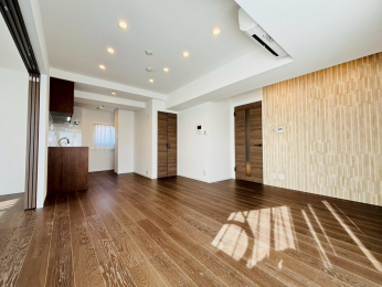 ���r���O�@-