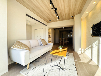 ���r���O�@-