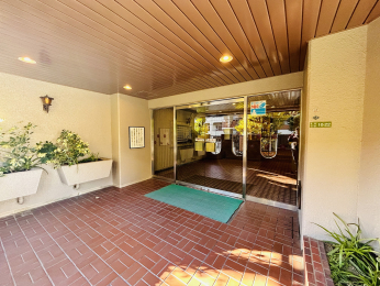 �G���g�����X�@�k���}�s���u�Βn�����v�w�k��5���̍D���n�ł��B