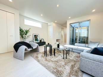 ���r���O�@-