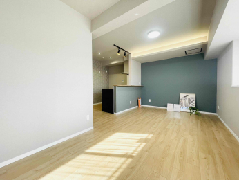 ���r���O�@-