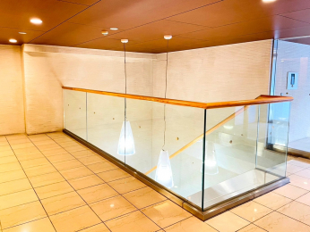 �G���g�����X�@�G���g�����X