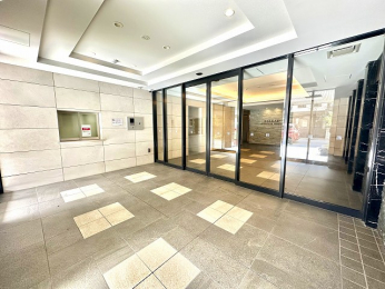 �G���g�����X�@�؂₩�ȃG���g�����X