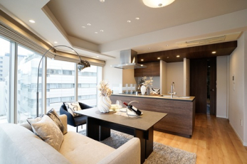 ���r���O�@LDK���Ƌ�E���x�i�͔̔��ΏۊO�ł��B��LDK�V�[�����O���C�g�̓z�[���X�e�[�W���O�ɂ����̂ł��B