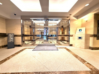 �G���g�����X�@�I�[�g���b�N�L