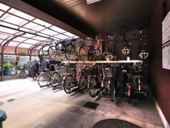 ���̑����p���@�����ԏ�F�� �����֏�F�L�i�N�z3�C000�~�j ���o�C�N�u��F�L�i�N�z5�C000�~�j���v�󂫊m�F