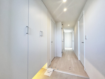 ���̑����ρ@������Ƃ������邢�L�����V���[�YBOX���V���ς݂ł���