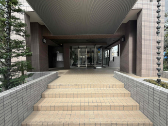 �G���g�����X�@�G���g�����X�O