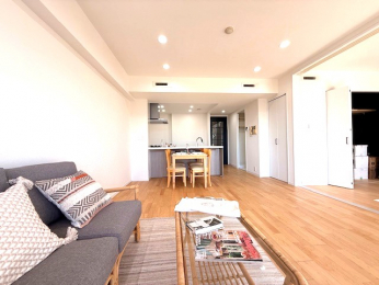 ���r���O�@ LDK��15.7�� ���Ɩ��E�Ƌ�E���x�i�͔̔��ΏۊO�ł��B