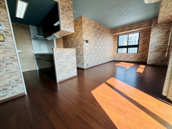 ���r���O�@-