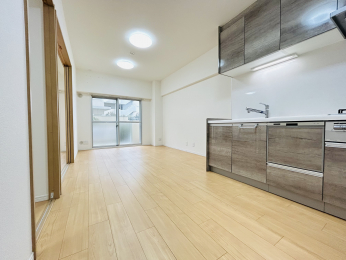 ���r���O�@��10.5����LDK�I