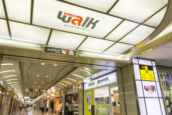 ���ӊ��@-