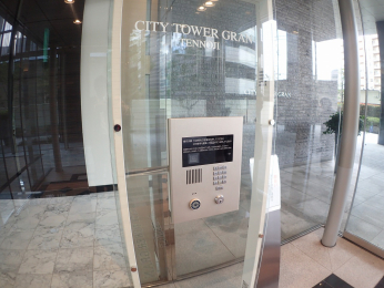 ���ց@�I�[�g���b�N