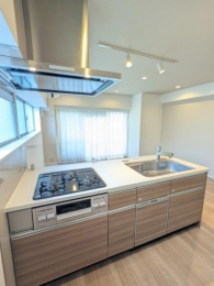 �L�b�`���@���V�X�e���L�b�`����3���R�����E�H��􂢊����@�����B�����X�y�[�X���\���ɂƂ�܂���