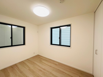 �m���@4.5��