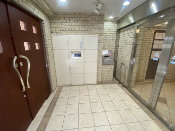 �G���g�����X�@��z�{�b�N�X