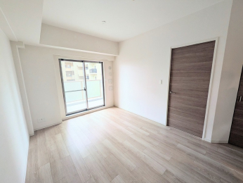 ���r���O�@-