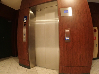 ���̑����p���@�G���x�[�^�[