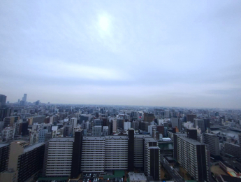 �Z�˂���̒��]�ʐ^�@-