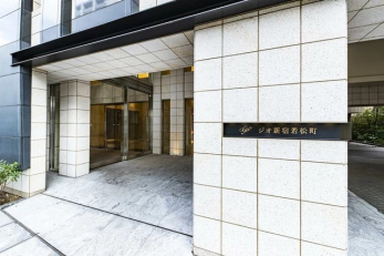 �G���g�����X�@���I�[�g���b�N����