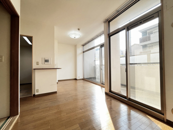 ���r���O�@-