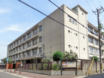 ���ӊ��@���c�쏬�w�Z�܂Ŗ�437��