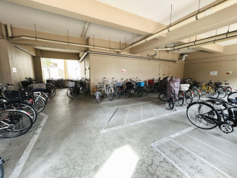 ���̑����p���@�~�n�����֏�i1800�~/�N�j