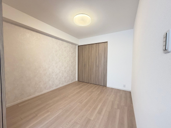 �m���@5��